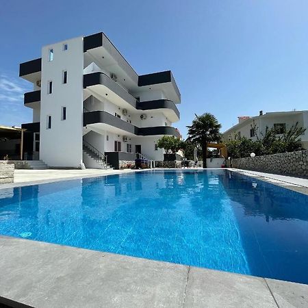 קסאמיל Hotel Villa Ruci מראה חיצוני תמונה