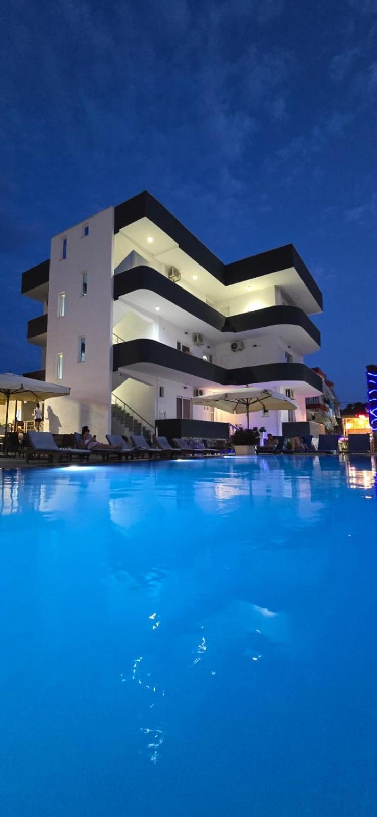 קסאמיל Hotel Villa Ruci מראה חיצוני תמונה
